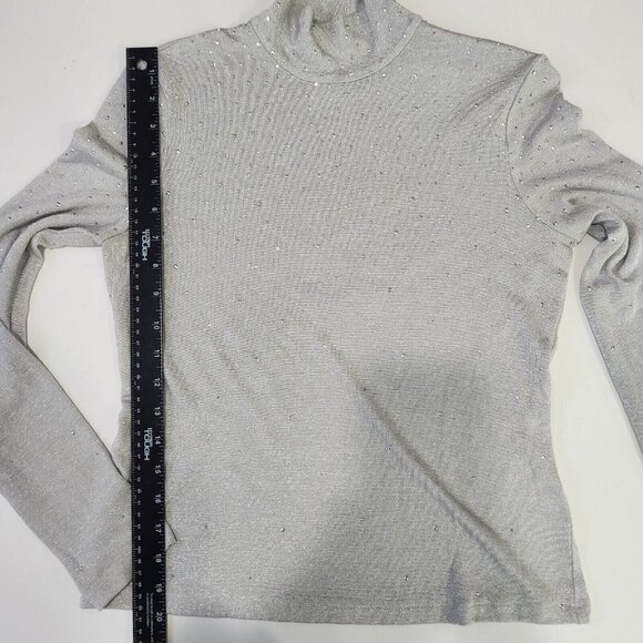 St. John Sport Turtleneck‎ Metallic Sweater Top Womens S Silver Studded Sparkle - Picture 7 of 10